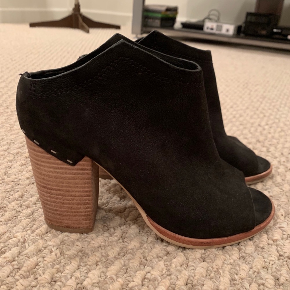 Dolce Vita Black Heels